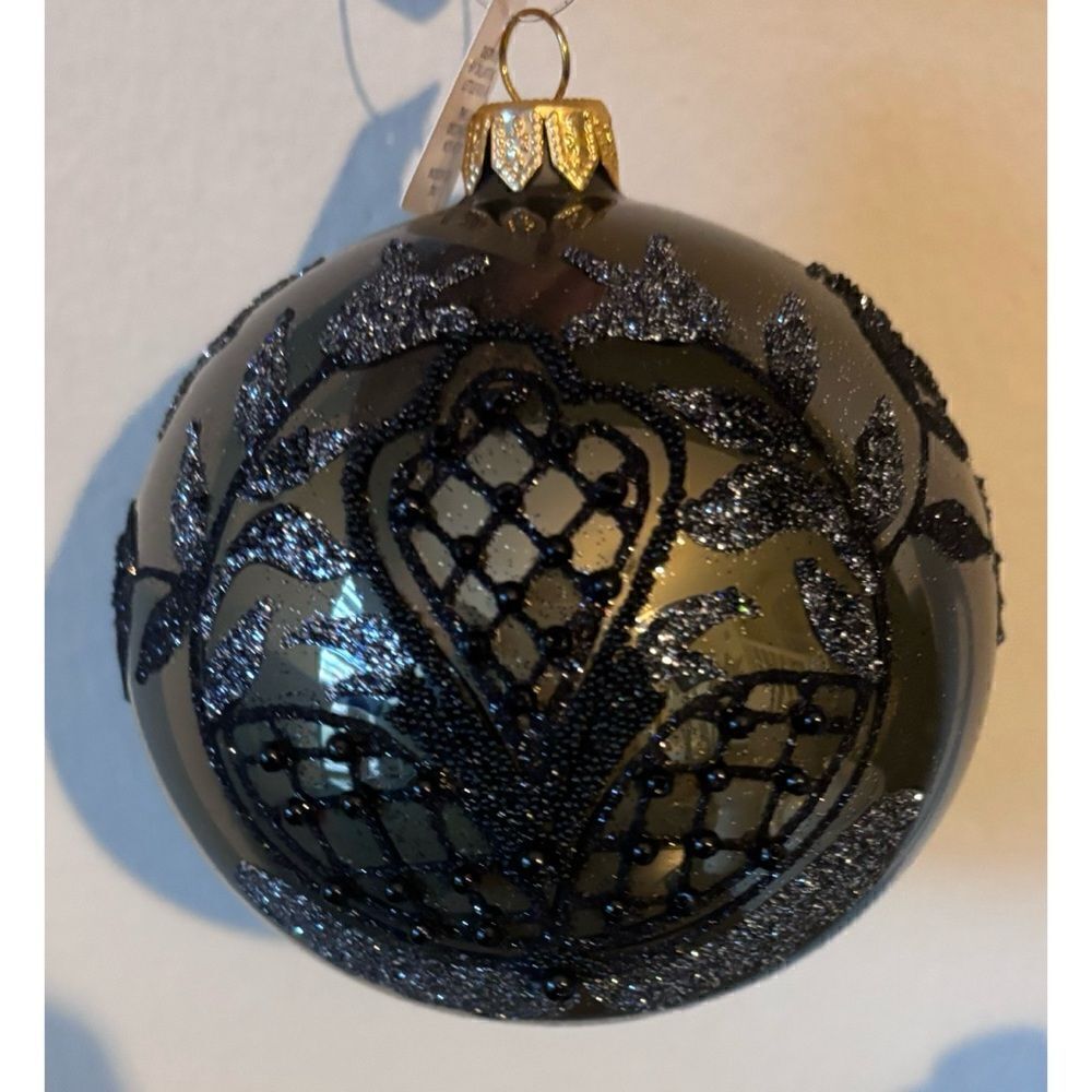 Trimsetter Handmade In Poland Velvet Lase Ornament in Midnight Black/ NIB